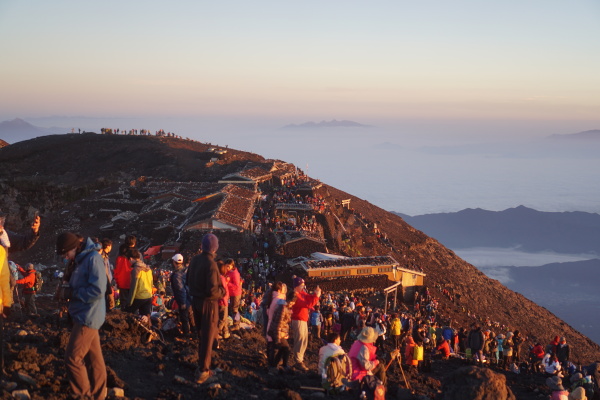 Fuji Sunrise Viewing Crowds